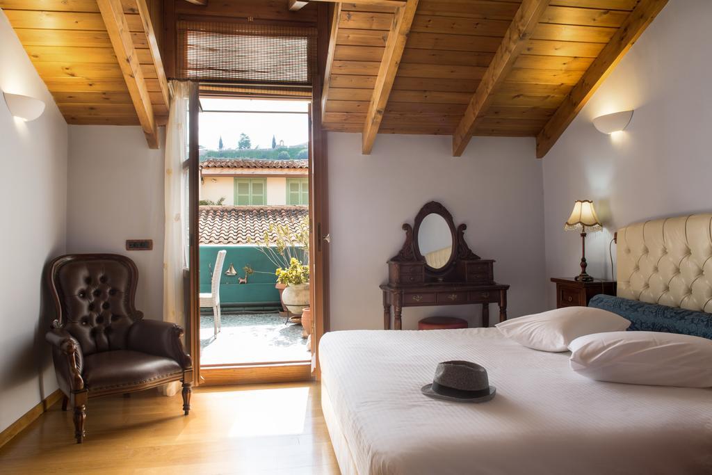 Kyveli Suites Nafplio Zimmer foto